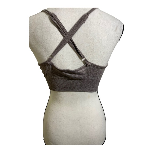 Agent 84 womens sport bra. Crossstrap back. No size tag fits Small/medium - Picture 8 of 9